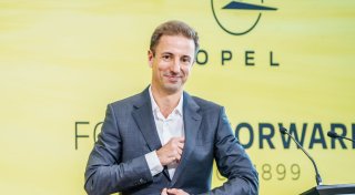 Autokonzern Stellantis wertet Rolle von Opel-Chef auf