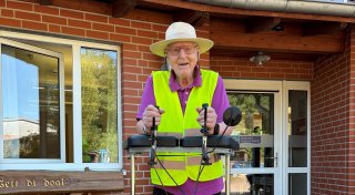 Dieser 87-Jährige aus dem Kreis Minden-Lübbecke läuft jeden Tag 6.000 Schritte