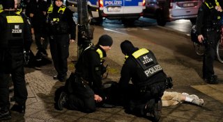 Zentralrat der Muslime verurteilt Messerangriff am Mahnmal