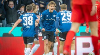 2:0 gegen Elversberg: Arminia Bielefeld meldet sich mit einem Heimsieg zurück