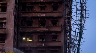 Opferzahl nach Hochhaus-Brand in Hongkong steigt auf 83