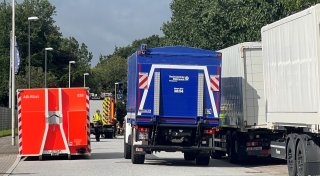 Zwei Fahrer sterben bei schwerem Lastwagen-Unfall in Kiel