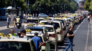 Branche in der Krise: Taxi-Korsos in einem Dutzend Städten