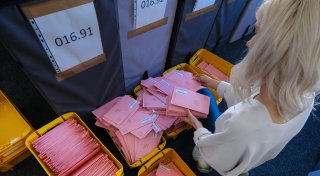 Bundestagswahl 2025: Warum Bielefelder auf die Briefwahl verzichten sollen