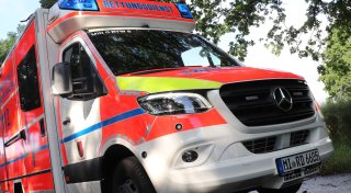 Unfall bei TikTok-Challenge: Mindener (16) verletzt sich auf dem Schulhof schwer am Kopf