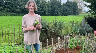 Hüllhorster Kräuterfrau verkauft Chutneys, Kräuteröle, Essig, Gemüsebrühe und mehr