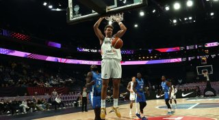 EM-Partie wie Trainingsspielchen: Basketballer mit Rekord