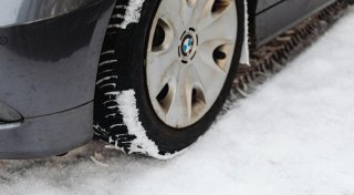 Reifenwechsel im Herbst 2025: Was Autofahrer unbedingt beachten müssen