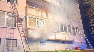 Kellerbrand in Detmold: Feuerwehr evakuiert 31 Bewohner, darunter 13 Kinder