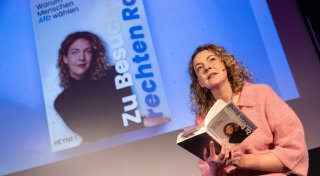 Wahlerfolg der Linken zeigt, wie Facebook und Co. die Demokratie beeinflussen