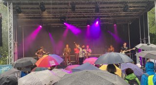 Beste Stimmung trotz Regens beim Confluence-Festival in Paderborn