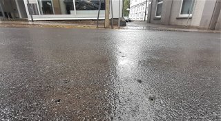 In der Warburger Hauptstraße: Diese Temposchwellen sind verschwunden