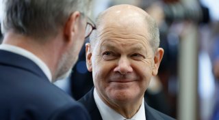 Gipfel in Brüssel: Scholz lehnt EU-Schulden für Rüstung ab