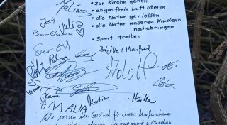 Weg bleibt versperrt
