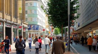 Dynamik in Einzelhandel, Clan-Kriminalität und Wohnhausbrand