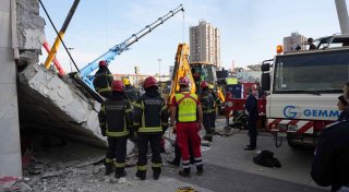 Weitere Tote nach Einsturz von Bahnhofsvordach in Serbien