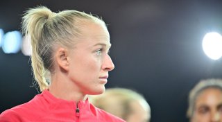Schüller will keine Popp sein: DFB-Torjägerin gefordert