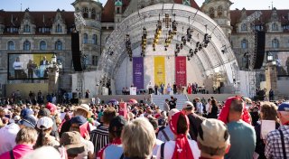 Von Scholz bis Merkel: Kirchentag setzt politische Akzente