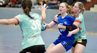 Beginn des 20-Punkte-Plans für die Jöllenbecker Handballerinnen