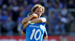 Abschied mit erhobenem Haupt: Kiel zurück in der 2. Liga