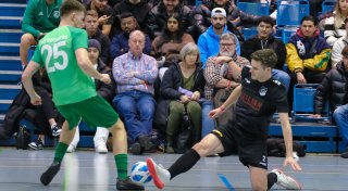 Bielefeld: Hallen-Fußball mit Tradition und einem Schuss Neuem