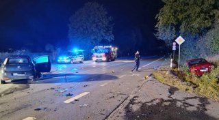 Frontalzusammenstoß: B239 bei Kirchlengern zwei Stunden komplett gesperrt