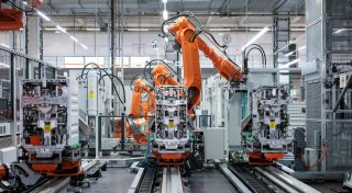 NRW-Industrie produziert erneut weniger - ein OWL-Kreis sticht heraus