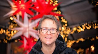 Bielefelderin lädt bedürftige Familie auf einen Weihnachtsmarktbesuch ein