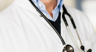 Wenn der Hausarzt vom Patienten ein Grundstück erbt
