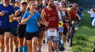 Verletzt: Triathlon-Weltrekordversuch abgebrochen