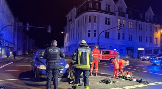 Unfall mit Schwerverletzten in Bielefeld: E-Scooter-Fahrer bei Rot gefahren