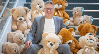30 Jahre Spielzeugtrends in OWL: Wie „Teddy Toys“ den Markt anführt