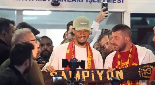 Sané spielt bei Club-WM noch für FC Bayern