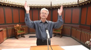 Der einzige Gehörlosen-Pfarrer in Lippe