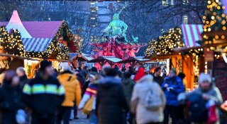 Weihnachtsmarkt: So schützen Sie sich vor Taschendieben