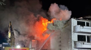 Nach Großbrand: Deutliche Hinweise auf Brandstiftung im Hotel Kaiserbrunnen