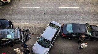 Zwei Verletzte bei heftigem Unfall in der Herforder Innenstadt: Alkohol und Drogen im Spiel