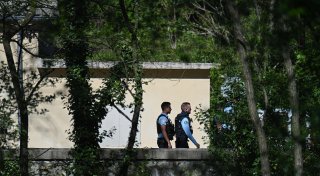 Gesuchter stellt sich nach Bluttat in französischer Moschee