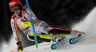 Slalom-Hoffnung Dürr Zehnte bei Nachtrennen in Flachau
