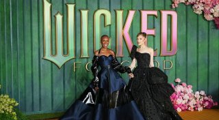 Ariana Grande bei Premiere bedrängt - Fan muss ins Gefängnis