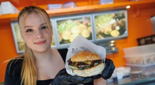 Streetfood-Festival mit verkaufsoffenem Sonntag und Premiere vom Jubiläumsbier in Lübbecke