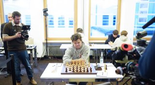 Superstar Carlsen führt St. Pauli aus der Abstiegszone