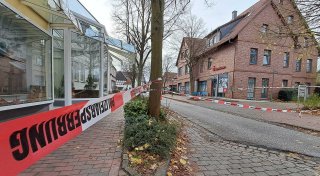 Verdächtiger Gegenstand: Polizei räumt Sparkasse in Preußisch Oldendorf