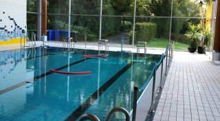 Vier Optionen für die Schwimmbad-Zukunft in Bad Wünnenberg im Check