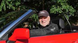 Traumauto mit Kultstatus: Ein Engeraner fährt endlich seinen Audi-Cabriolet-Klassiker