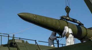 Russland feuert ballistische Raketen auf Kiew ab