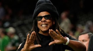 Frau zieht Klage gegen Rapper Jay-Z und Sean Combs zurück