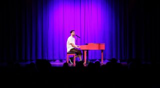 Luke Mockridge baut Skandal um Behinderten-Witze in Show ein