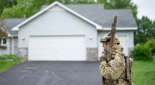 Schüsse auf US-Politiker - neue Details zum flüchtigen Tatverdächtigen