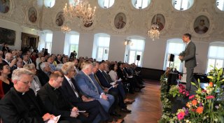 50 Jahre Kreis Höxter: Von Spionen, Charmeuren und einer Erfolgsgeschichte